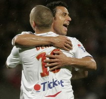 Фред и Бензема, АР