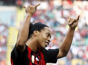 Роналдиньо, АР