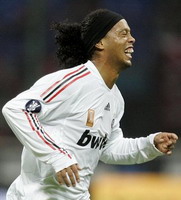 Роналдиньо, АР