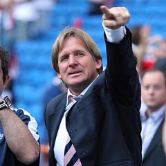 Бернд Шустер