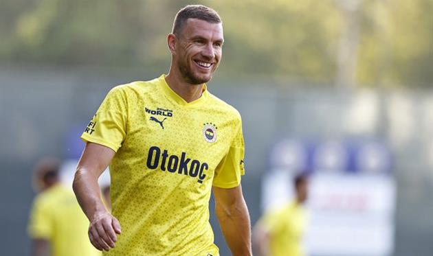 Едін Джеко, twitter.com/Fenerbahce