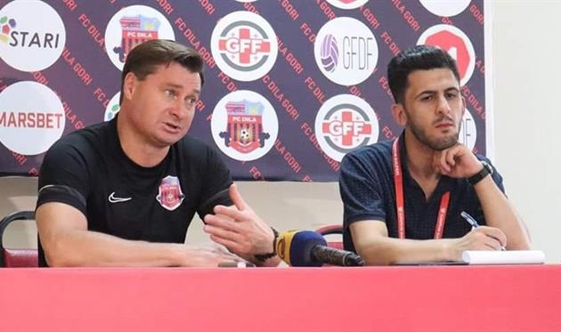 Андрій Демченко (зліва), ФК Діла