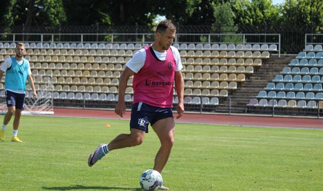 Ілля Коваленко, ФК ЛНЗ