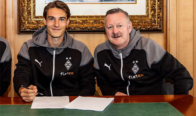 Флоріан Нойгаус (ліворуч), фото Боруссія М