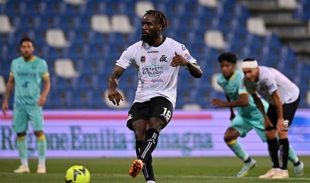 М'бала Нзола - Getty Images 