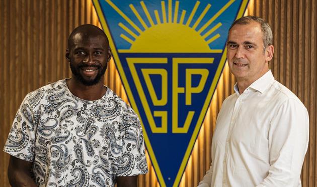 Ельякім Мангала, twitter.com/estorilpraiasad