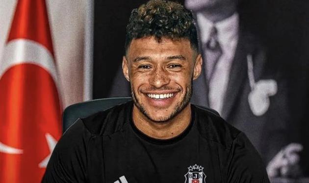 Алекс Окслейд-Чемберлен, bjk.com.tr