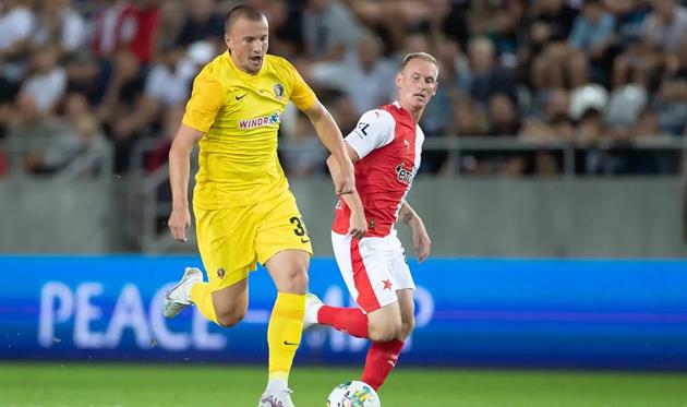 Дніпро-1 - Славія - Фото Sportarena      