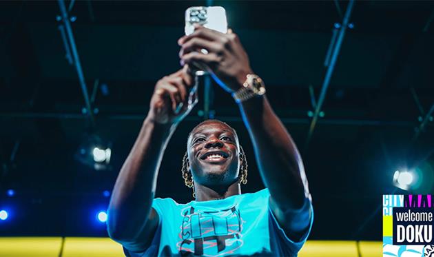 Жеремі Доку, ФК Манчестер Сіті