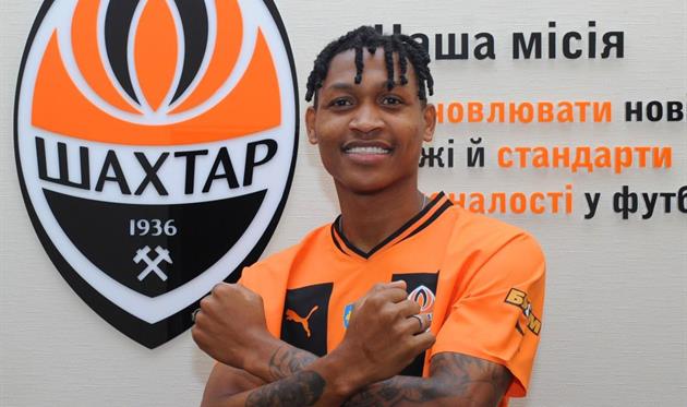 Новатус Міроші, фк шахтар