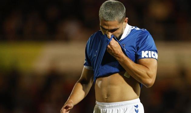 Ніл Мопе, twitter.com/BrentfordFC