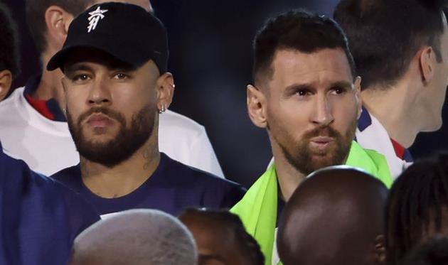 Неймар (ліворуч та Ліонель Мессі, Getty Images