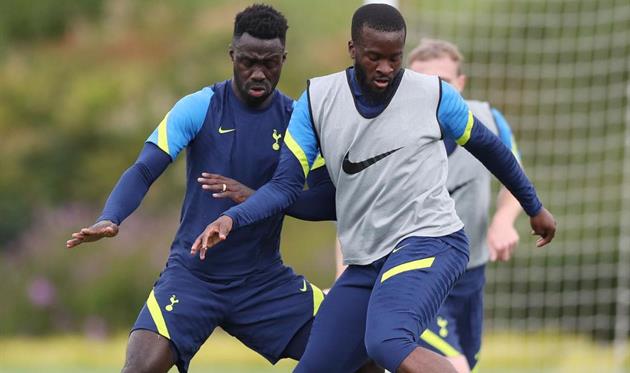 Давінсон Санчес та Тангі Ндомбеле, getty images