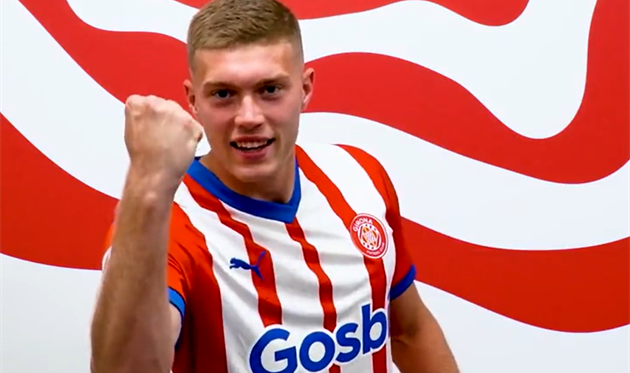 Артем Довбик, Жирона