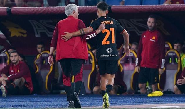 Жозе Моурінью та Пауло Дібала, Getty Images