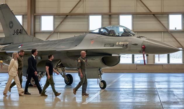 Літак F-16, getty images