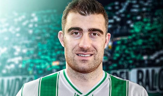 Сократіс, Фабріціо Романо