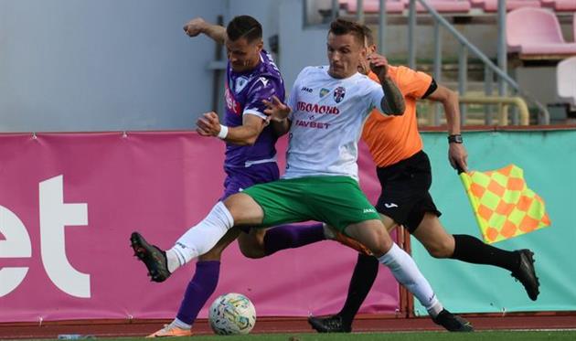 ЛНЗ — Оболонь, фото ФК ЛНЗ