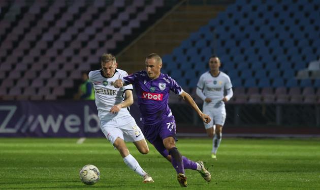 ЛНЗ - Колос, фото УПЛ