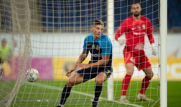 Філліпов забиває, scdnipro1.com