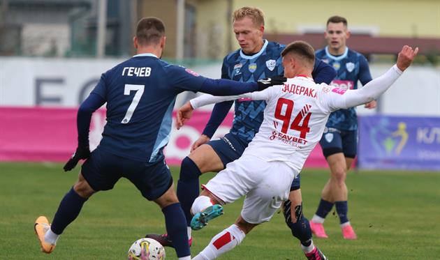 Минай — Кривбас, ФК Минай