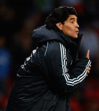 Марадона в новой ипостаси, АР