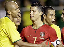 Роналду и бразильцы, фото АР