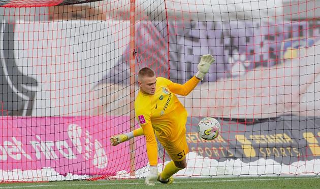 Павло Ісенко, УПЛ