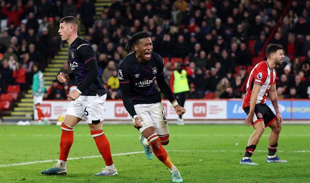 Лутон Таун впорався із Шеффілд Юнайтед завдяки двом автоголам