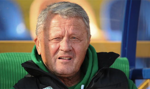 МИРОН МАРКЕВИЧ, КАРПАТИ