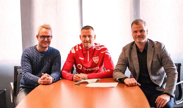 Вальдемар Антон (посередині), Штутгарт