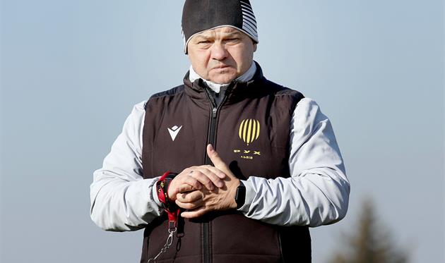 Віталій Пономарьов, Рух