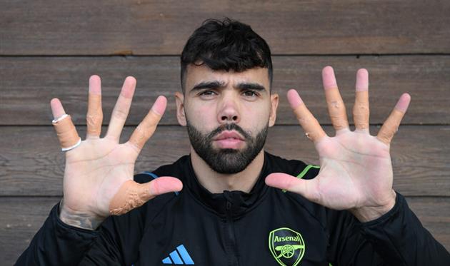 Давід Рая, The Telegraph