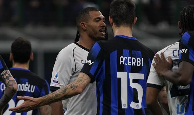 ЖУАН ЖЕЗУС ТА ФРАНЧЕСКО АЧЕРБІ, GETTY IMAGES