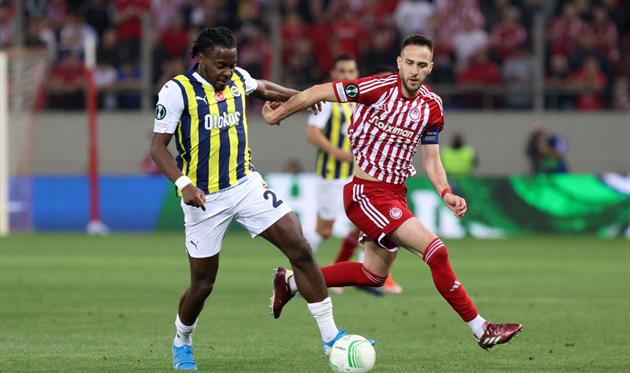 Брайт Осаї-Семюел і Константінос Фортуніс, Getty Images