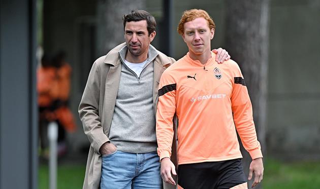 Срна теж явно порозумівся з Коноплею/ ФОТО: ФК ШАХТАР