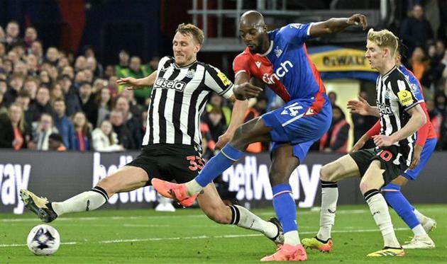 Крістал Пелес — Ньюкасл Юнайтед, Getty Images