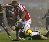 Вопрос: за какую именно ногу Фуллера цепляли?