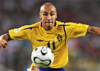 Хенрик Ларссон