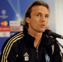 Бодевейн Зенден, АР