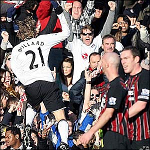 Лидер Фулхэма сравнял счет, фото bbc.co.uk