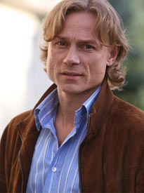 Валерий Карпин 