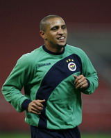 Роберто Карлос, АР