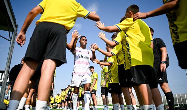 Алекс Сандро, ФК Ювентус