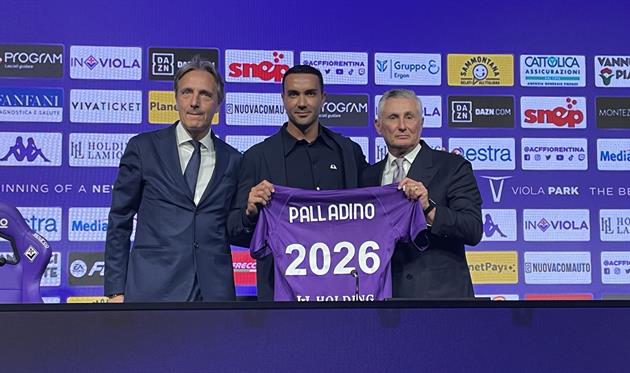 Раффаеле Палладіно (центр), фото Фіорентина