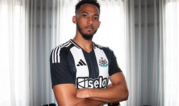 Ллойд Келлі, ФК Ньюкасл