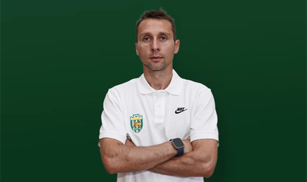 Владислав Лупашко, Юа Футбол 