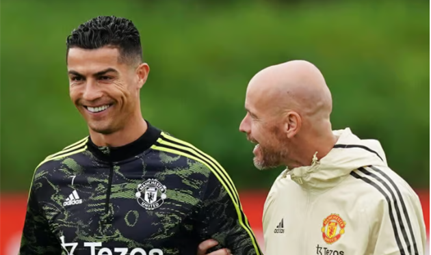 Роналду і тен гаг, The Athletic