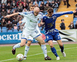 Асатиани в матче с Таврией, www.fcdynamo.kiev.ua