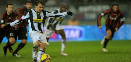 Дель Пьеро начинает, AFP